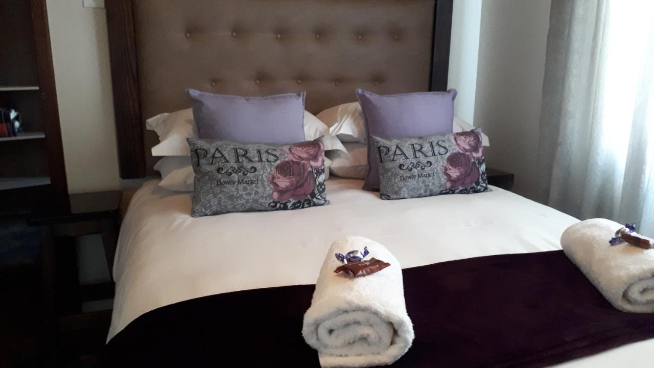 Blue Sea Guest House East London Bagian luar foto