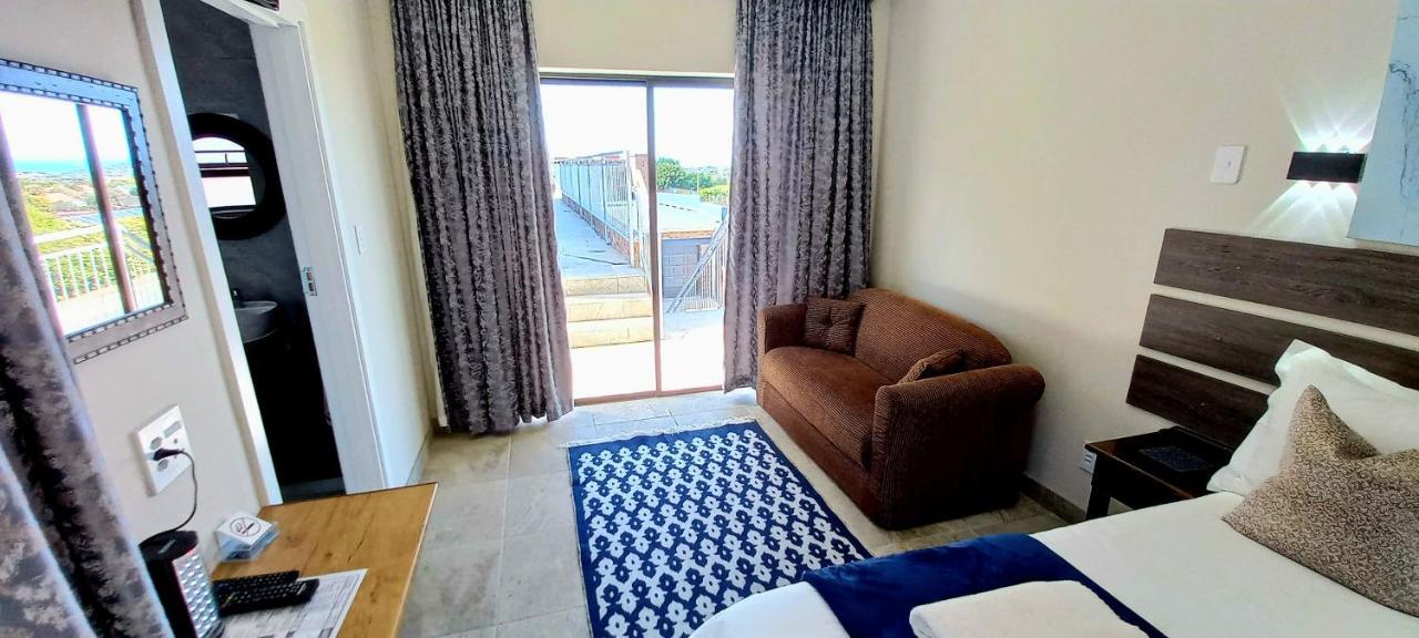 Blue Sea Guest House East London Bagian luar foto