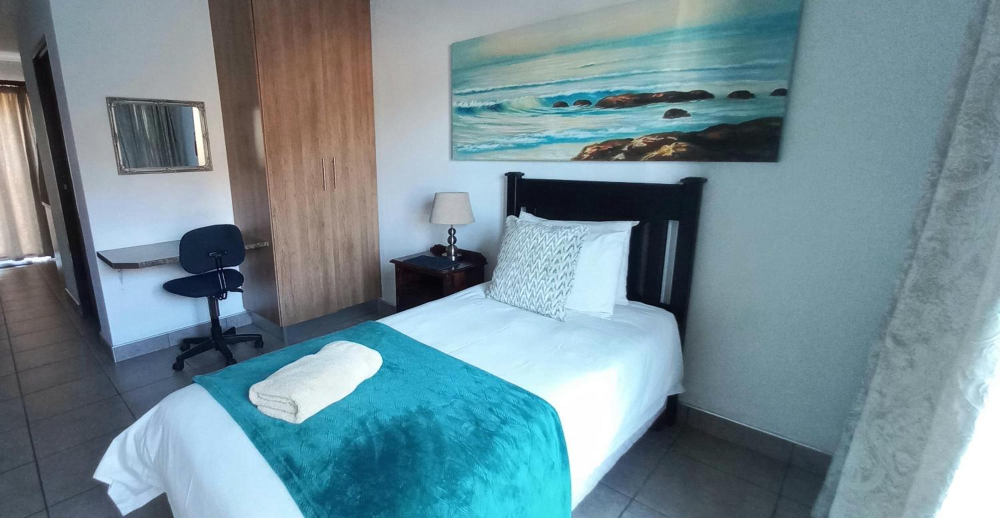Blue Sea Guest House East London Bagian luar foto